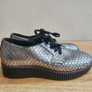 Texto Shoes Womens Size 37 Silver Black Platform Lace Up Faux Snakeskin Leather